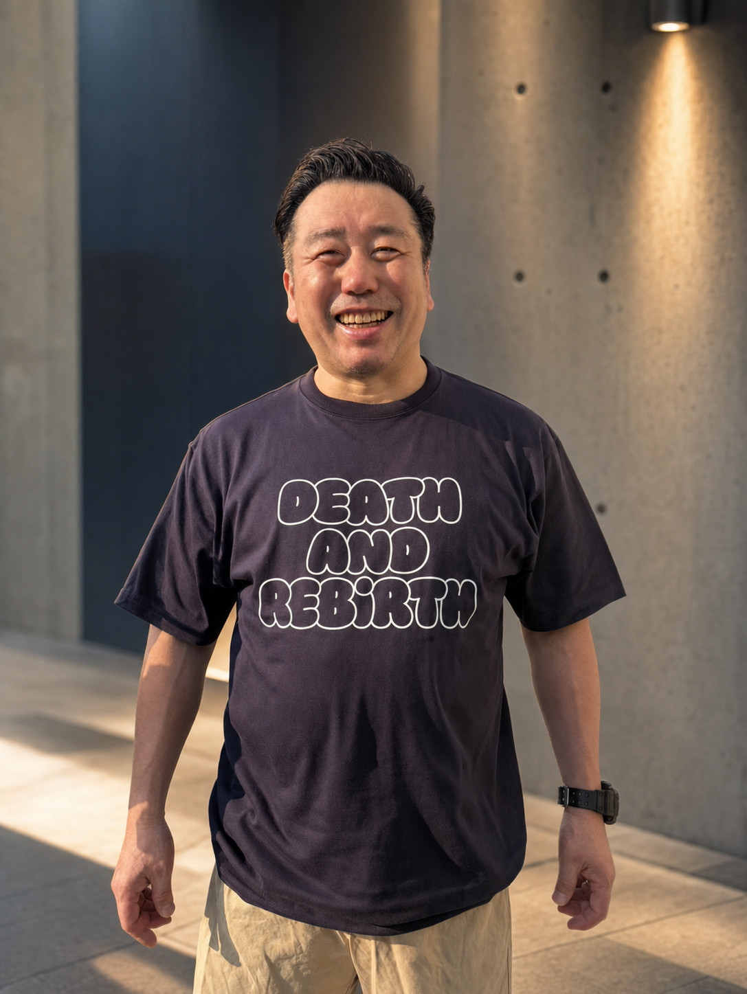何度でも生まれ変われ！Tシャツ